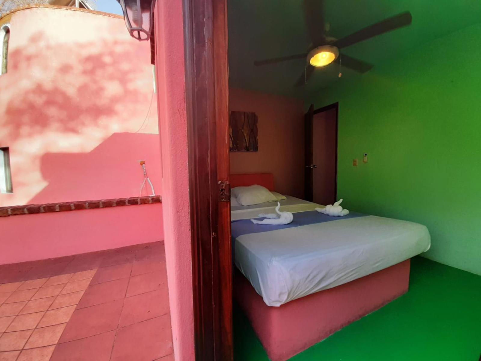 El Jardin Hotel ซานฮวนเดลซูร์ ภายนอก รูปภาพ