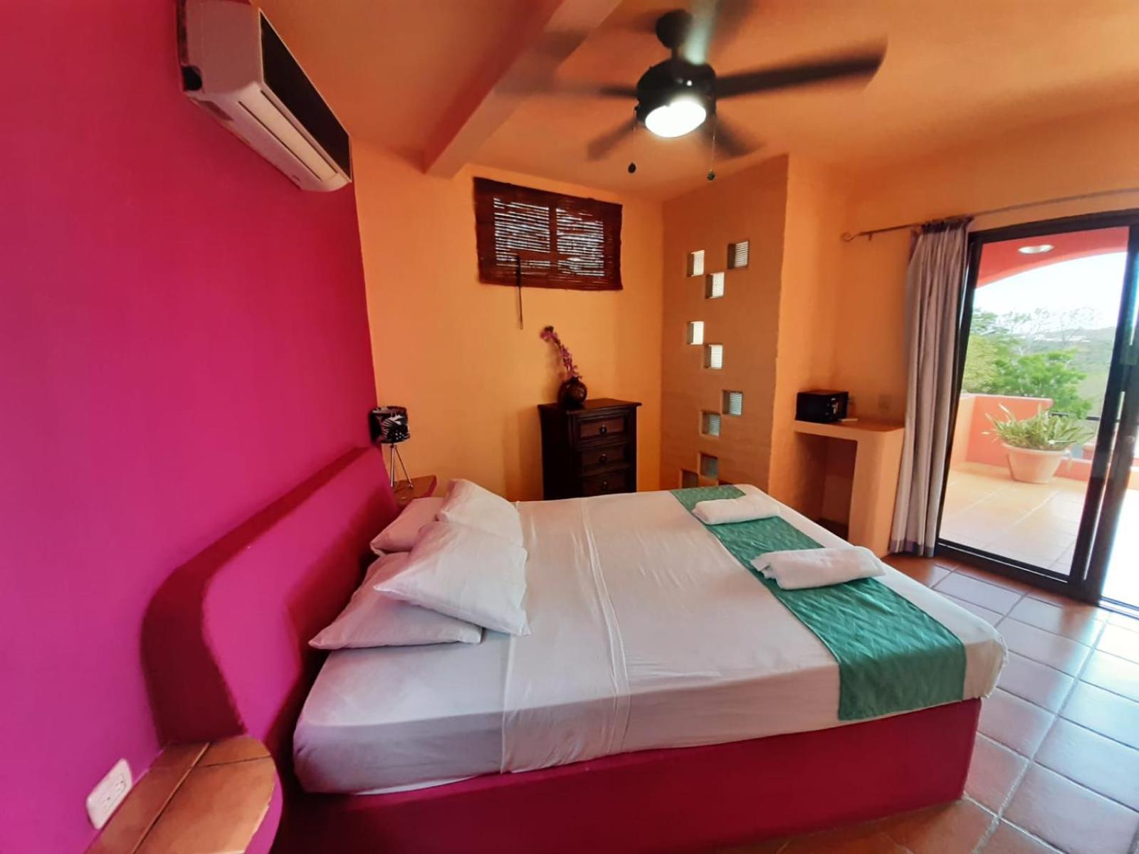 El Jardin Hotel ซานฮวนเดลซูร์ ภายนอก รูปภาพ